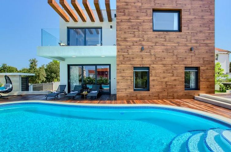 Vakantiehuis Beautiful villa Tamaria with heated pool