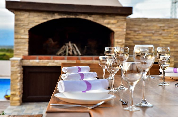 Vakantiehuis Villa Maslina mit privatem Pool in ruhiger Lage