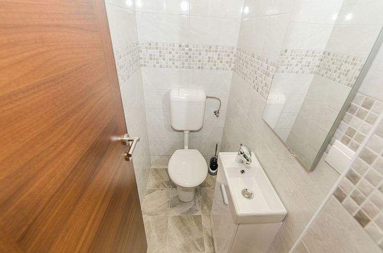 Vakantiehuis Villa Maslina mit privatem Pool in ruhiger Lage