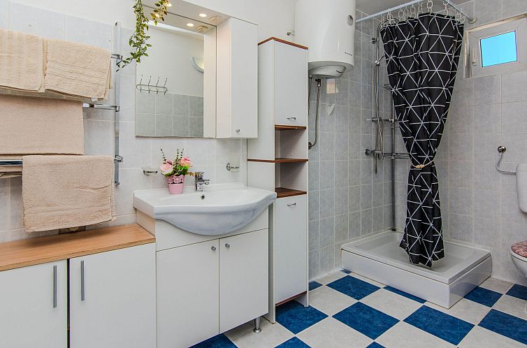 Appartement App Juracak Josip 1