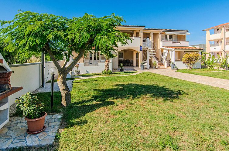 Appartement App Juracak Josip 5