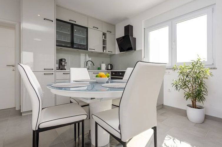 Appartement Apartment Laurel near the sea