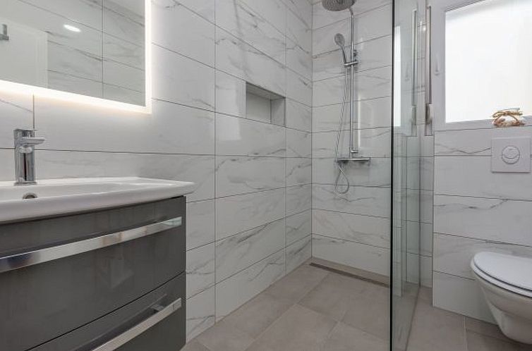 Appartement Apartment Laurel near the sea