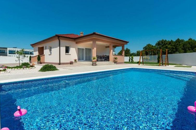 Unterkunft 1034541 - Ferienhaus Dalmatien - Vakantiehuis Villa First Hill with heated pool