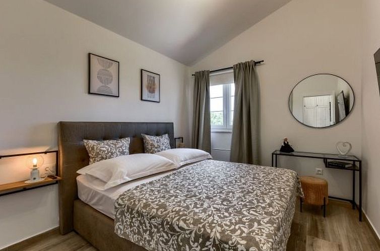 Vakantiehuis Villa Andamalu with heated pool