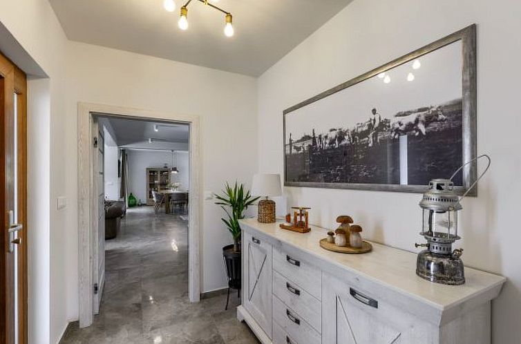 Vakantiehuis Villa Andamalu with heated pool