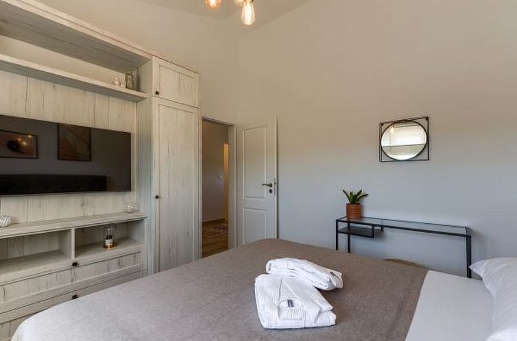 Vakantiehuis Villa Andamalu with heated pool