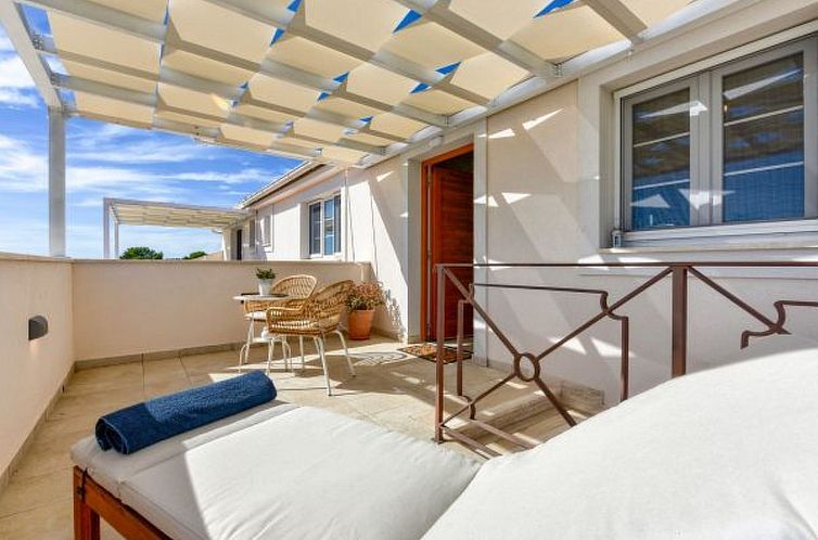 Vakantiehuis Villa Andamalu with heated pool