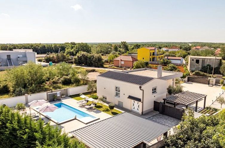 Vakantiehuis Villa Miranda with pool