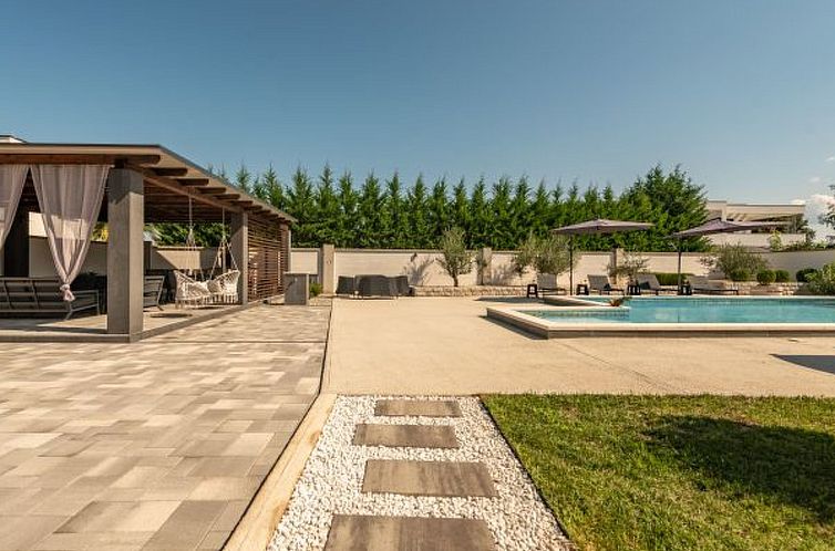 Vakantiehuis Villa Miranda with pool