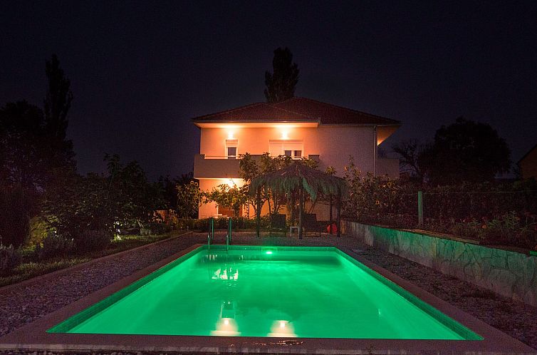 Vakantiehuis Villa "Sonnenblume" mit eigenem Garten und Gril