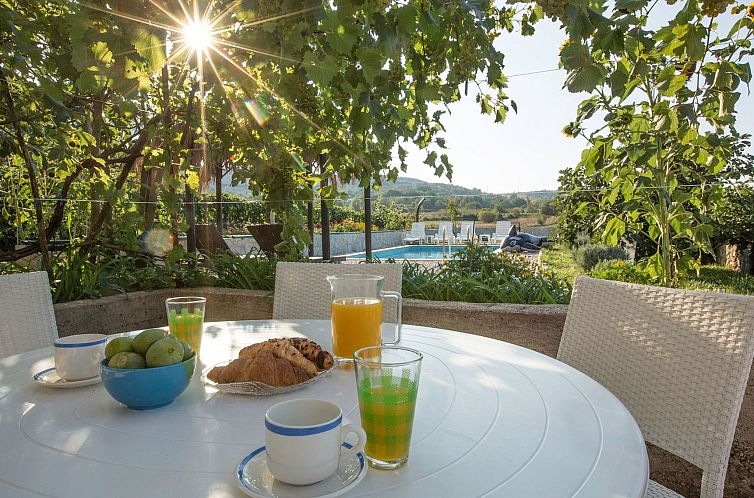 Vakantiehuis Villa "Sonnenblume" mit eigenem Garten und Gril