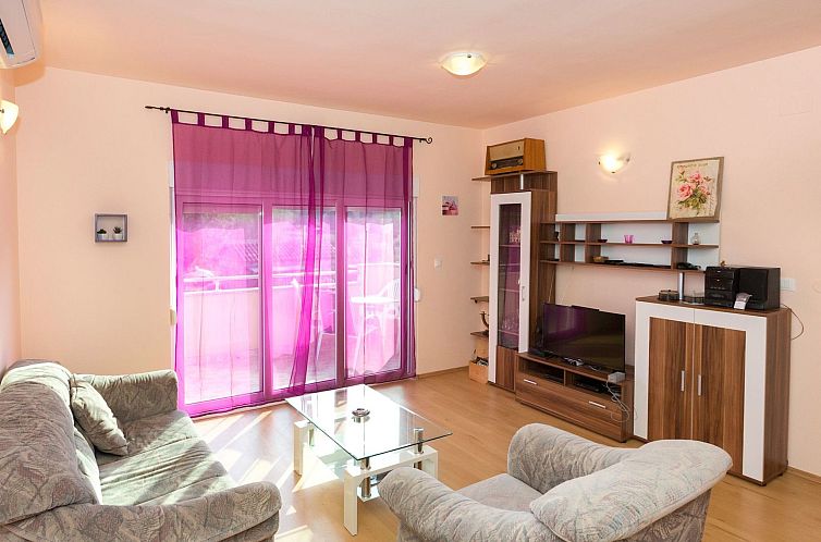 Vakantiehuis Villa "Sonnenblume" mit eigenem Garten und Gril