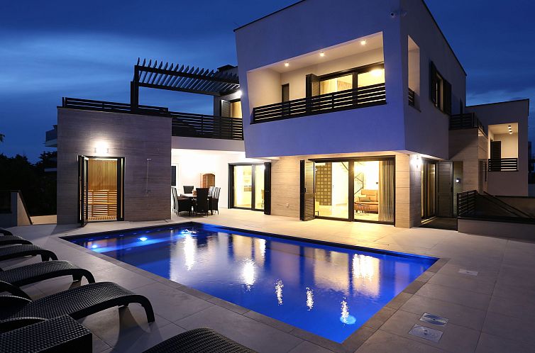 Unterkunft 1034706 - Ferienhaus Dalmatien - Vakantiehuis Villa Petra