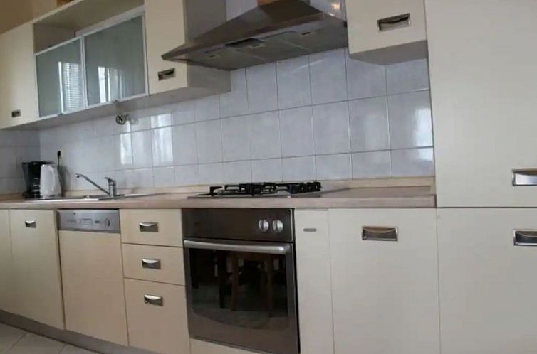 Appartement 4-Schlafzimmer-Wohnung mit privatem Pool