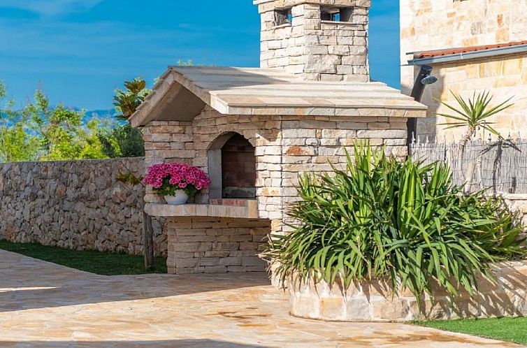 Vakantiehuis Villa mit beheiztem Pool, schöne Aussicht, Str