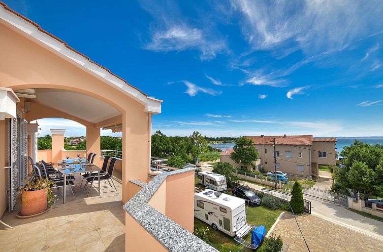 Appartement Apartment  Medanic 3