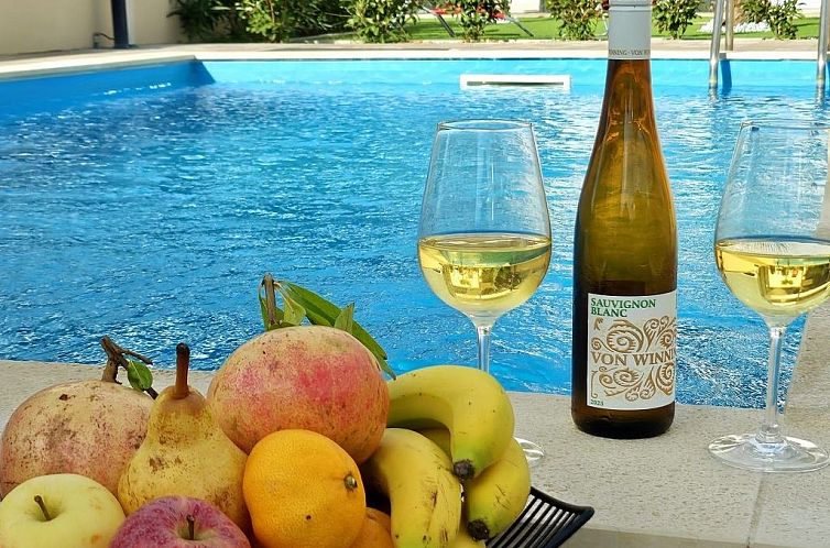 Appartement Wohnung mit Pool in Strandnähe -TA Leut Agency