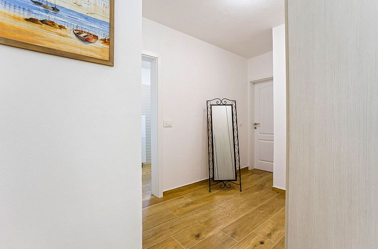 Appartement Wohnung mit Pool in Strandnähe -TA Leut Agency