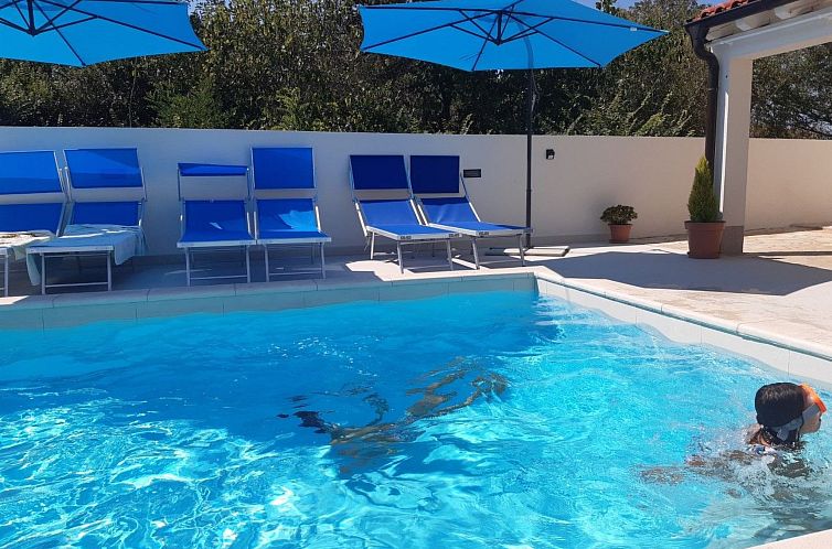 Appartement Wohnung mit Pool in Strandnähe -TA Leut Agency