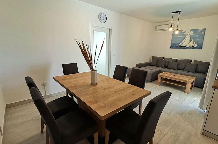 Appartement Appartement Dani am Strand mit herrlichem Meerbl