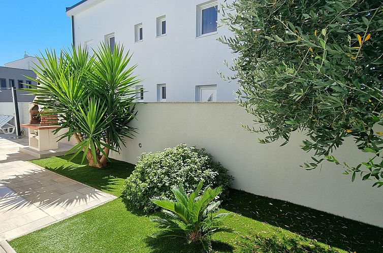 Appartement Appartement Dani am Strand mit herrlichem Meerbl