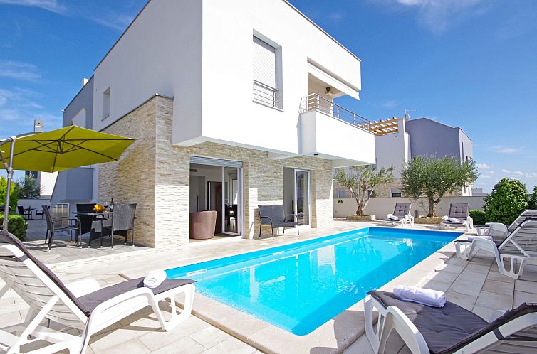Vakantiehuis Villa Mia mit beheiztem Pool -von TA Leut Agenc