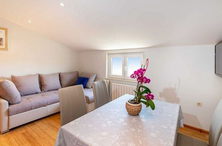 Vakantiehuis Villa Vid 01 mit beheiztem Pool - Agentur TA Le