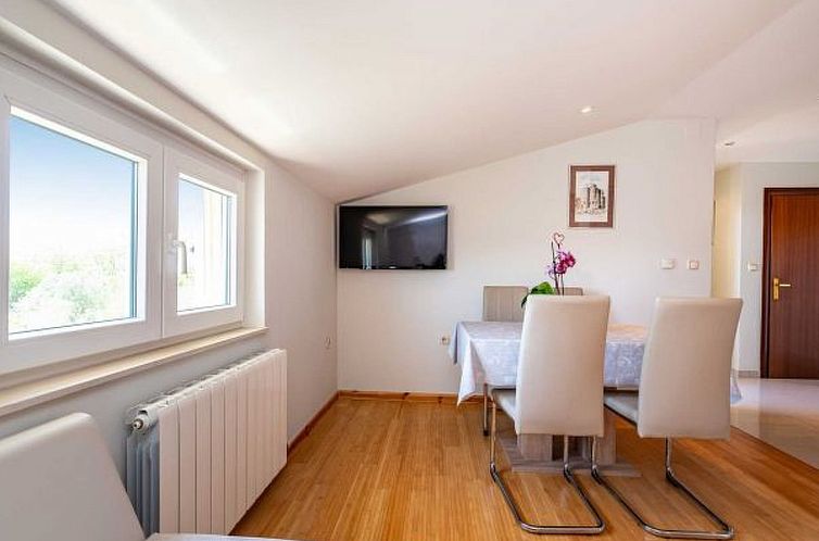 Vakantiehuis Villa Vid 01 mit beheiztem Pool - Agentur TA Le