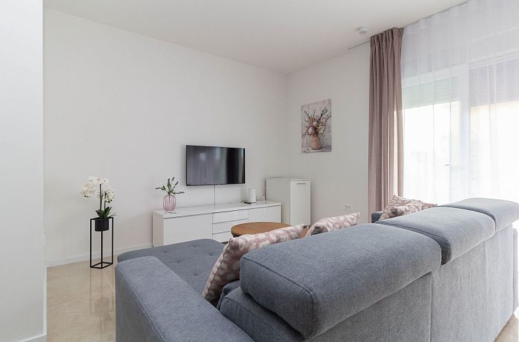 Appartement Wohnung Vita Mare mit Pool - Agentur TA Leut