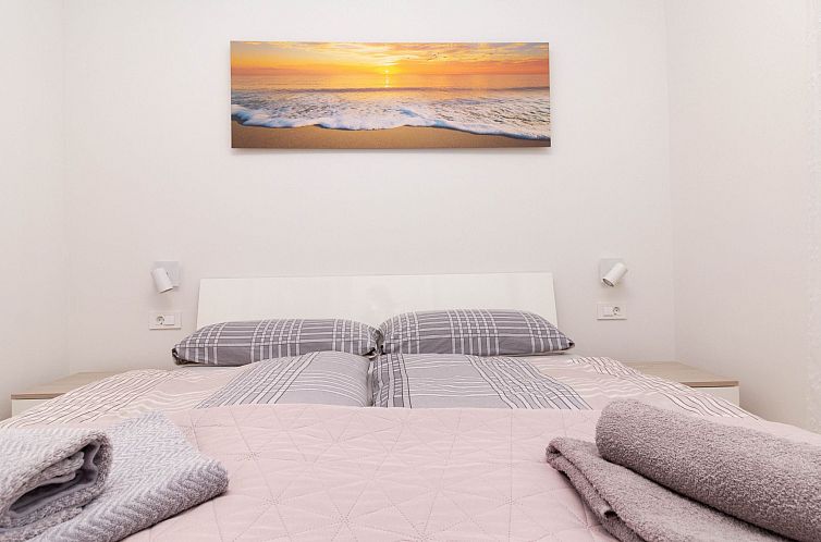 Appartement Wohnung Vita Mare mit Pool - Agentur TA Leut