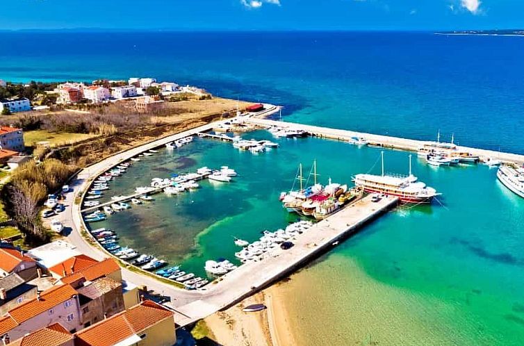 Vakantiehuis Luxuriöse Villa direkt am Meer - Agentur TA Le