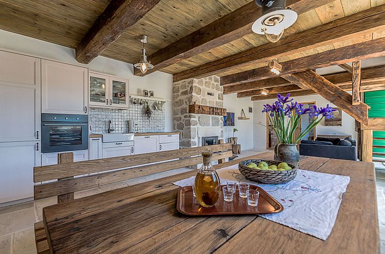 Vakantiehuis Luxuriöse Villa direkt am Meer - Agentur TA Le
