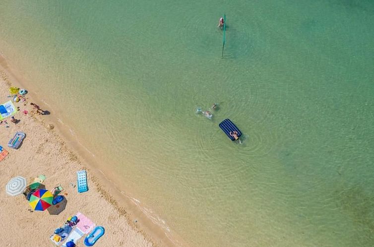 Appartement Neue Luxusvilla mit Schwimmbad, Sauna