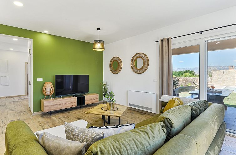 Appartement Neue Luxusvilla mit Schwimmbad, Sauna