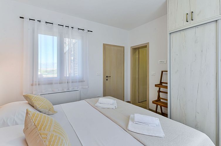 Appartement Neue Luxusvilla mit Schwimmbad, Sauna