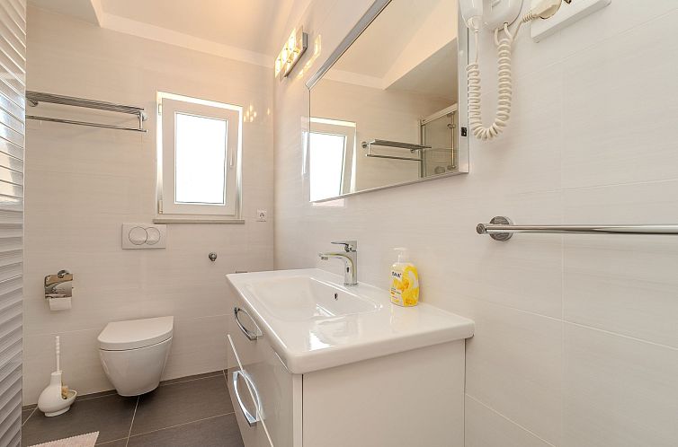 Appartement NEW Beachfront Wohnung mit Meerblick - TA Leut