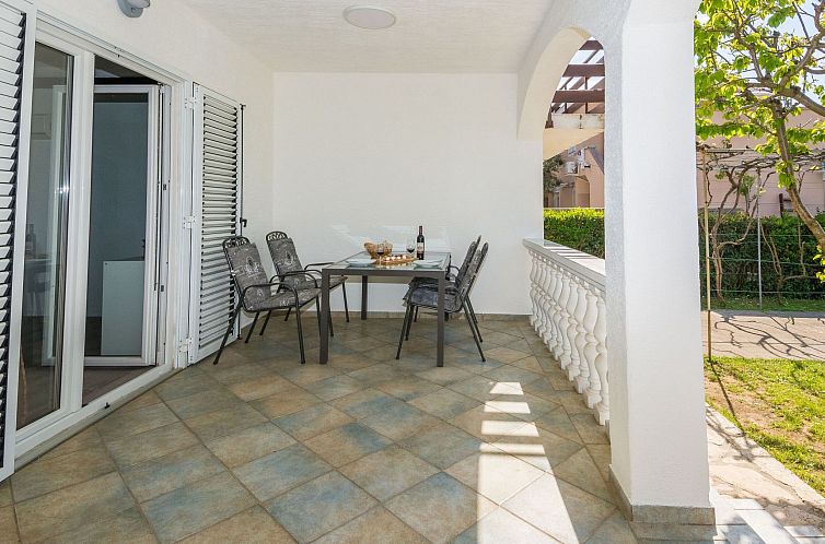 Vakantiehuis Villa Malina mit privatem Pool - Agentur TA Leu