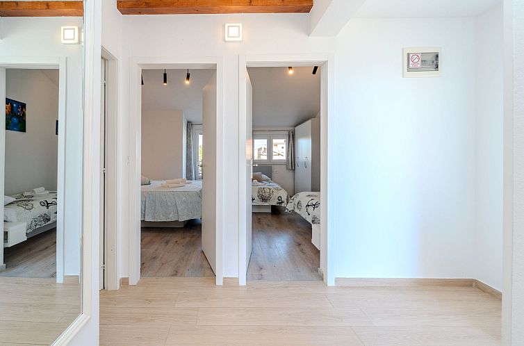 Appartement Wohnung Kim Red -von TA Leut Agency