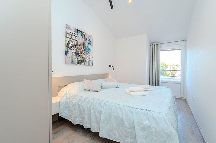 Appartement Wohnung Kim Red -von TA Leut Agency
