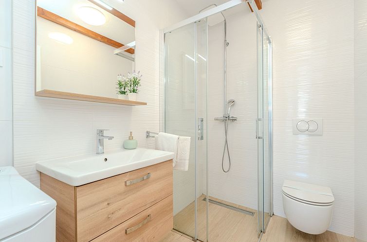 Appartement Wohnung Kim Red -von TA Leut Agency