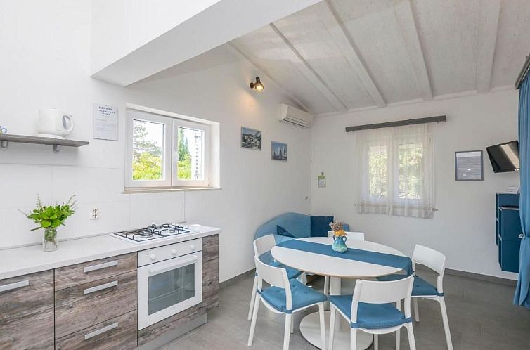 Unterkunft 1034743 - Appartement Dalmatien - Appartement Wohnung "Mira" direkt am Strand