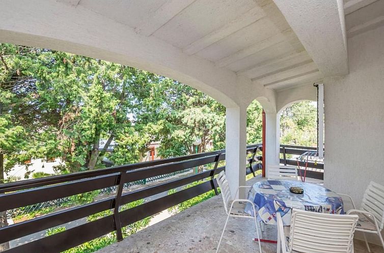 Appartement Wohnung "Mira" direkt am Strand