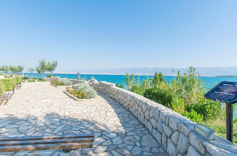 Appartement Wohnung "Mira" direkt am Strand