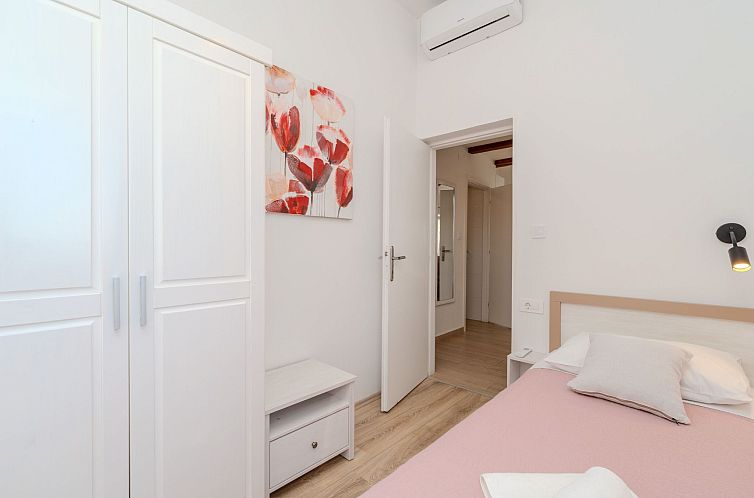 Appartement Wohnung "Mira" direkt am Strand