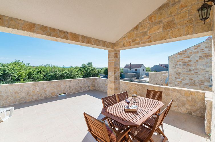 Vakantiehuis Villa Karin mit beheiztem Pool - Agentur TA Leu