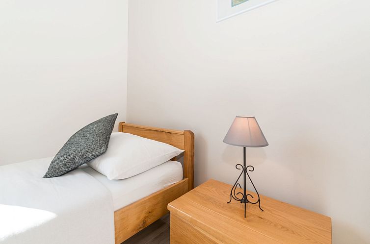 Vakantiehuis Villa Karin mit beheiztem Pool - Agentur TA Leu