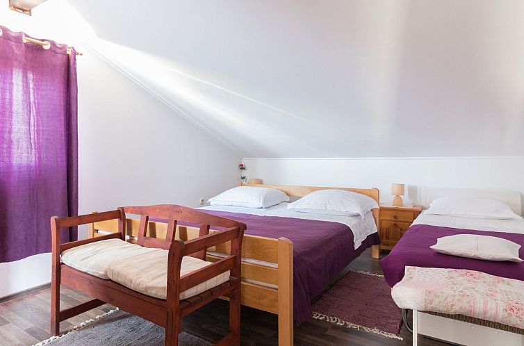 Appartement Wohnung Tia 3 Schlafzimmer - TA Leut Agency