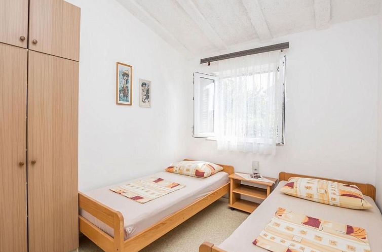 Appartement Wohnung "Mira" direkt am Strand