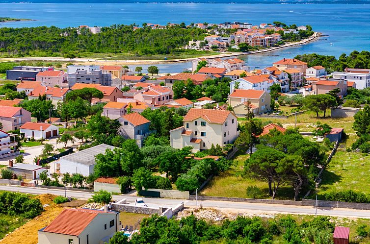 Vakantiehuis Neue Luxusvilla mit Pool - Agentur TA Leut